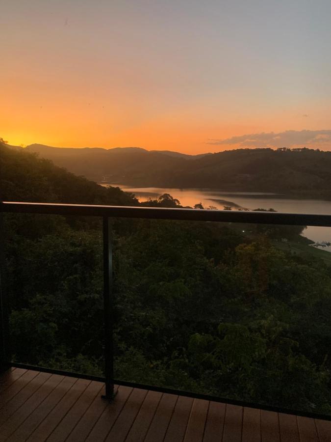 Capitólio Vista Do Lago Hotel מראה חיצוני תמונה